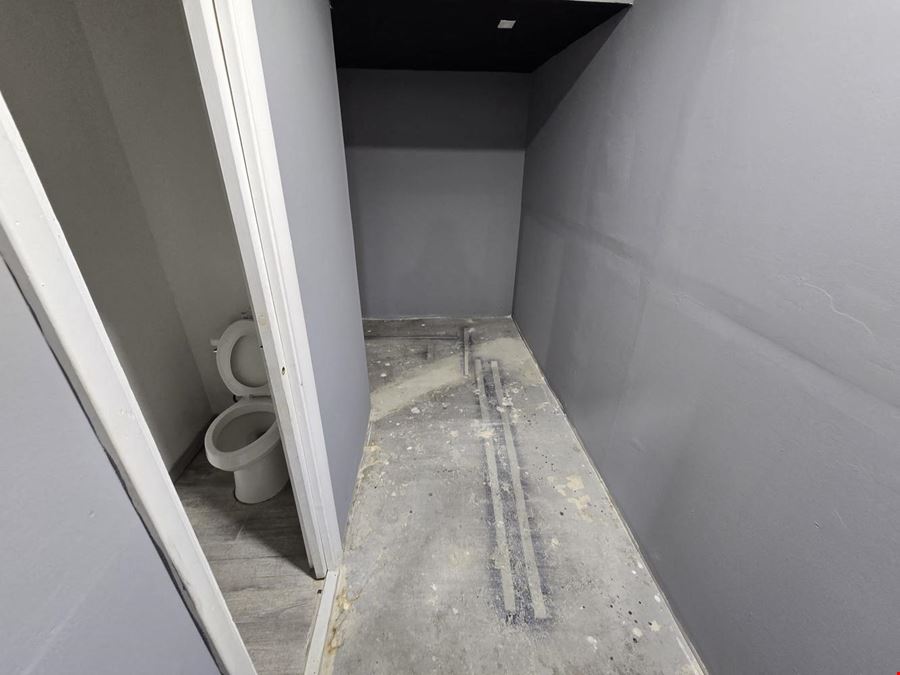 Open Warehouse / Flex Space