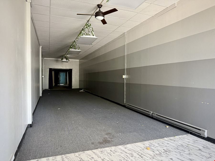 Retail Center Space for Lease