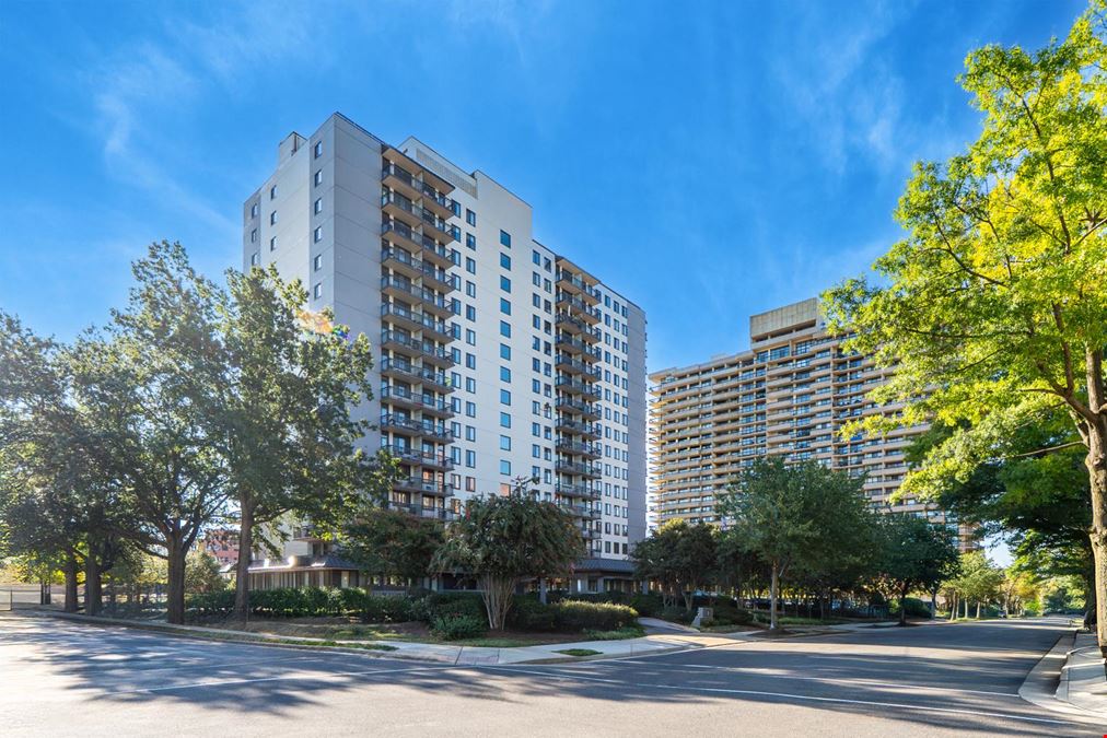 Port Royal Condominium