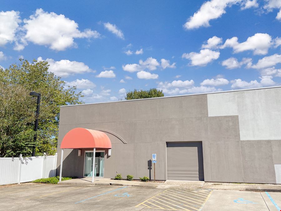 Office/Retail Space Near Pinhook Rd