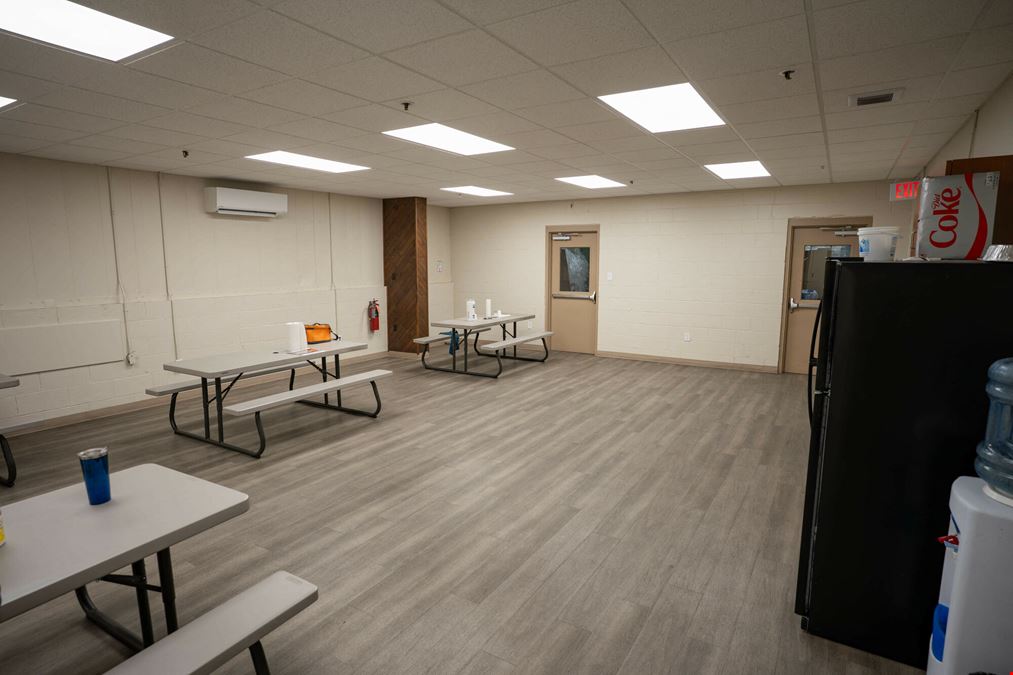 Move-In-Ready Warehouse in a Premier Logistics Corridor