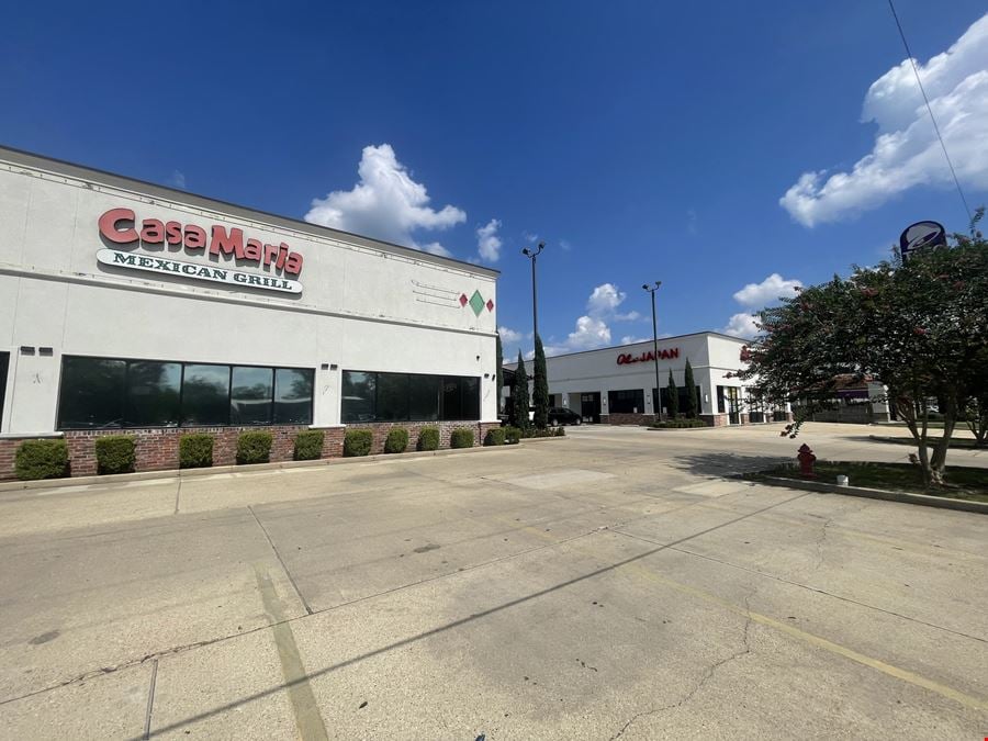 Gonzales Centre | Shopping Center for Lease