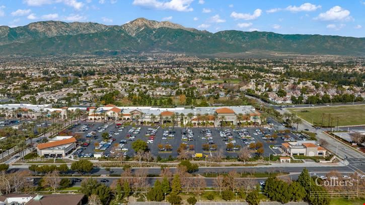 New reduced price! |Town Center Square | Exceptional Fully-Leased Retail Opportunity