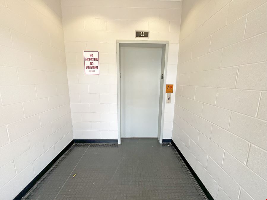 Pasadena Plaza Office Condo