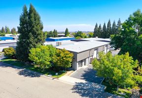2548 N Bundy Dr