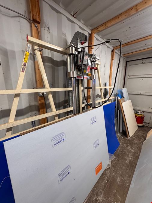 Hudson Valley - Glass Company with Real Estate