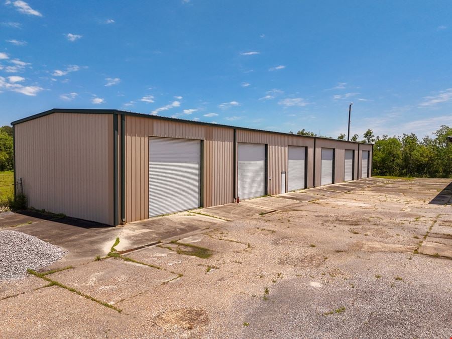 Multi-Tenant Industrial Complex on ±11.5 Acres