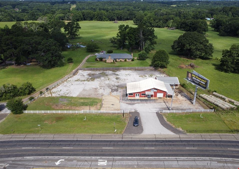 Retail/Flex Building in South Tyler