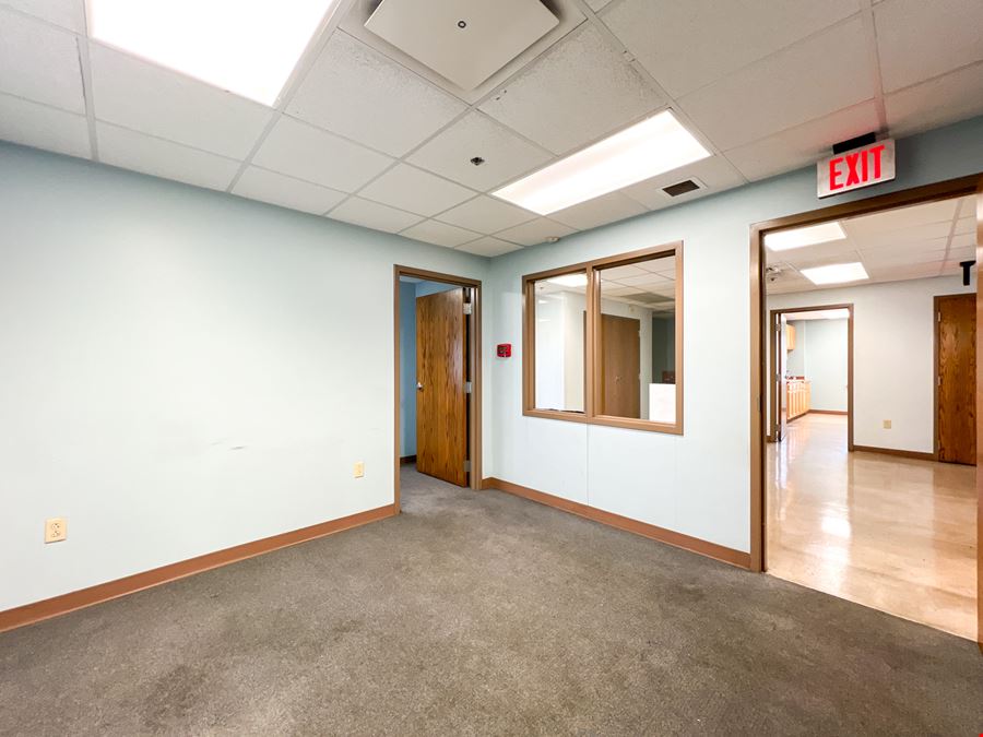 ±41,580 SF Industrial Facility with Cold Storage and Office Space