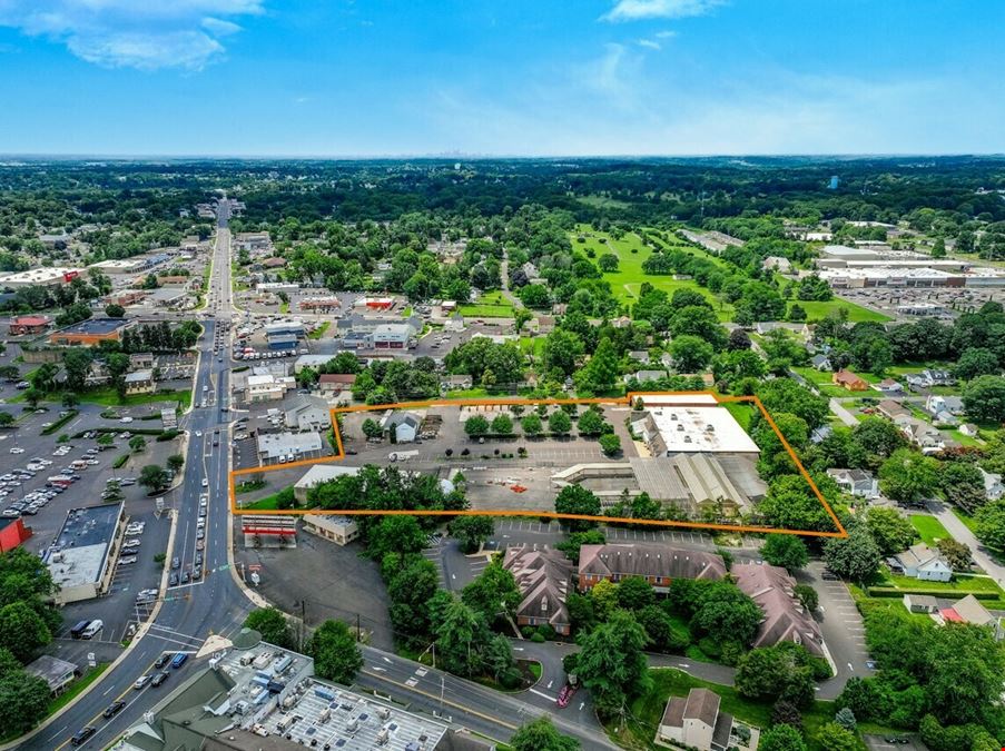 Prominent Retail / Development Site For Sale