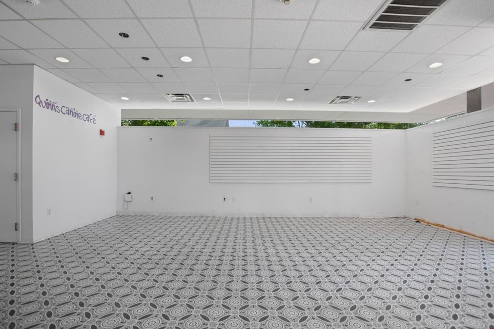 Well-located 2,924 SF Stand-alone Commercial Building in Merrimac, MA