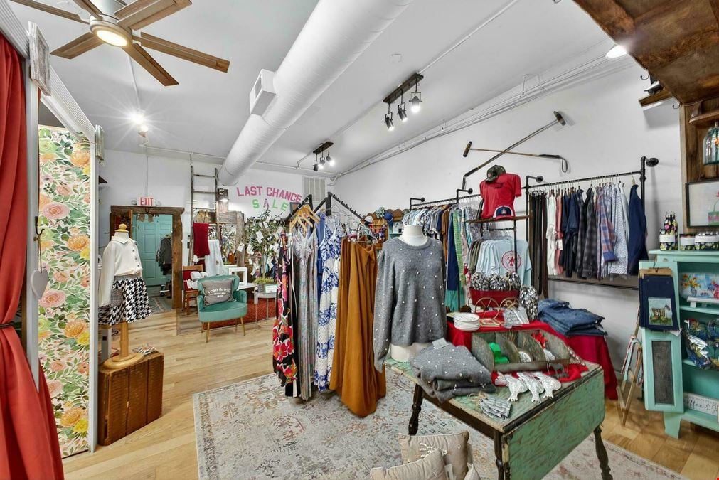 Prime Downtown Retail Opportunity