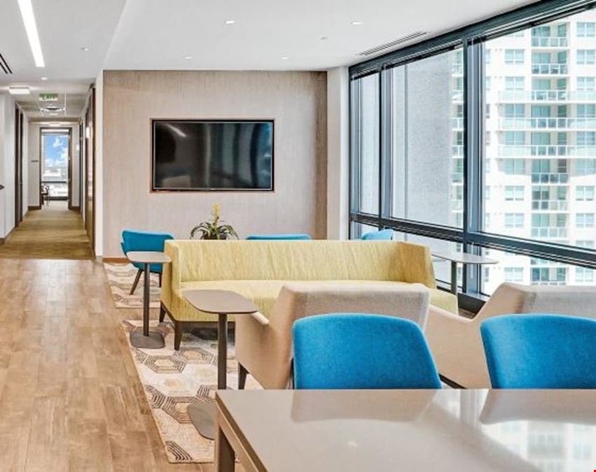 Carr Workplaces - Las Olas