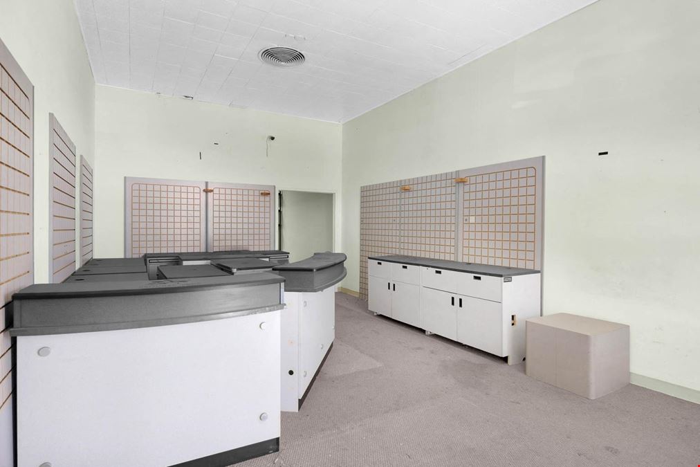 17424 - 17432 Bellflower Blvd, Bellflower CA