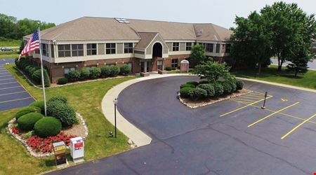Preview of commercial space at 1001 West Glen Oaks Lane