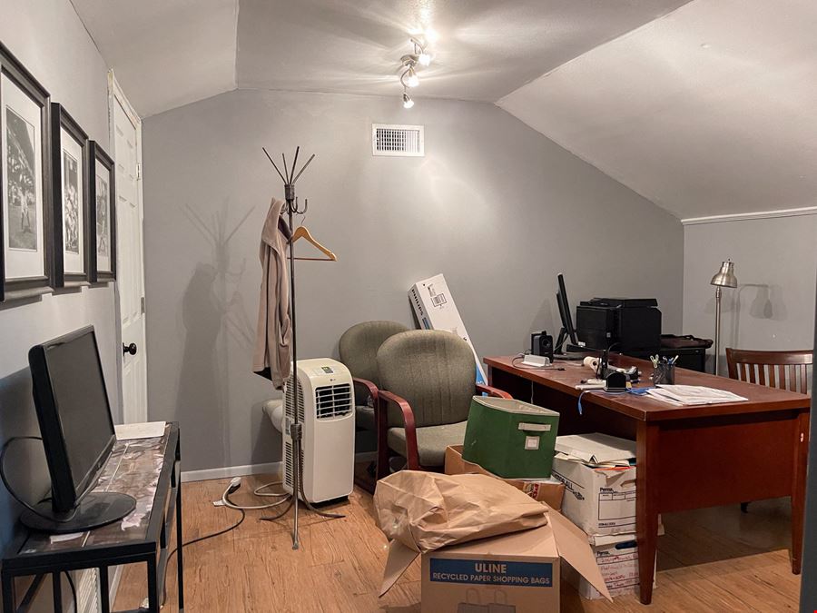 ±2,000 SF Office/Retail at Mid City Signaled Intersection