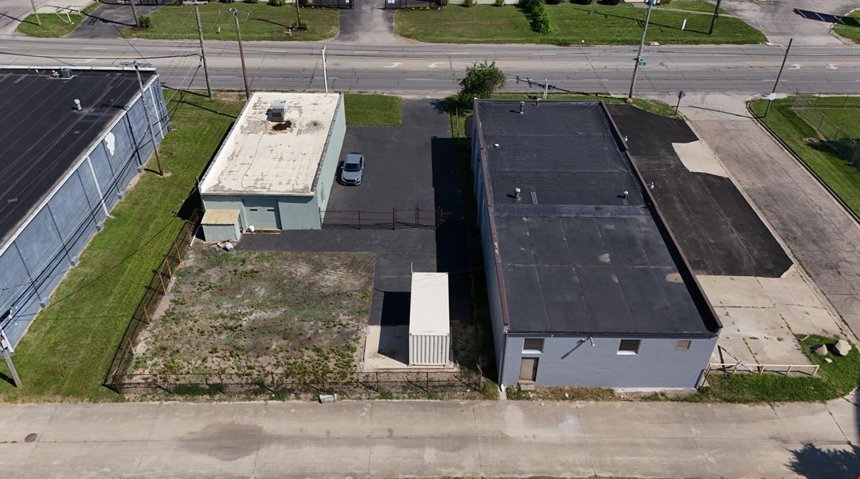 1359 E 5th Ave