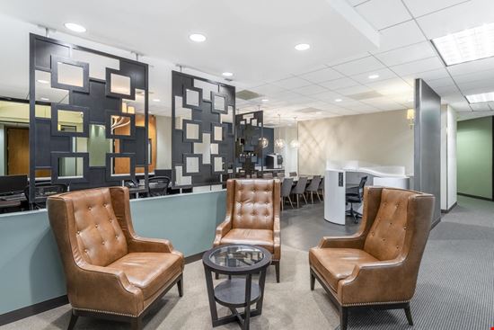 Regus - Huntington Drive