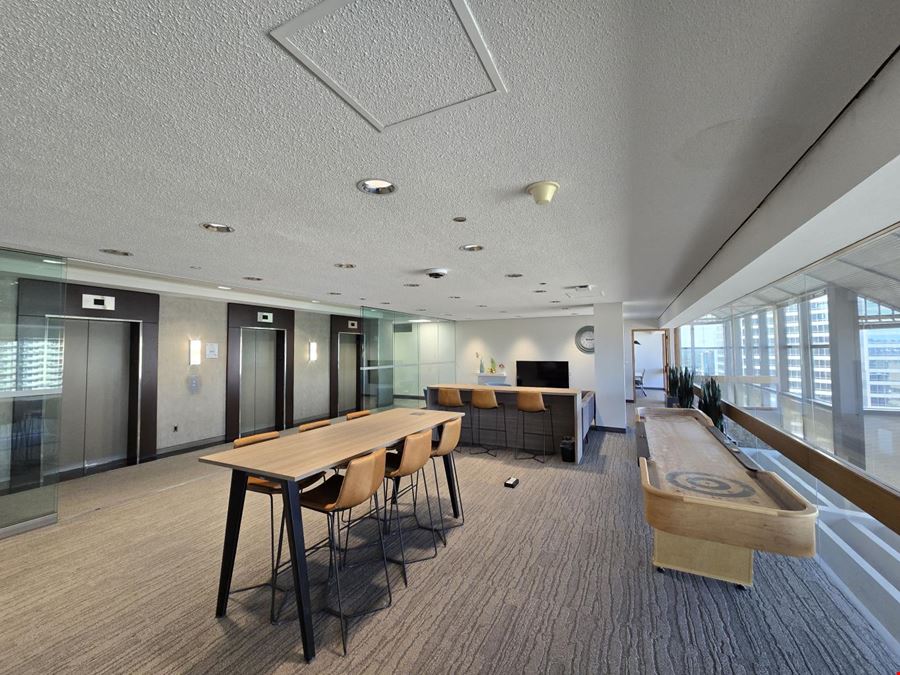 7366AvenueSWCalgary,AB
