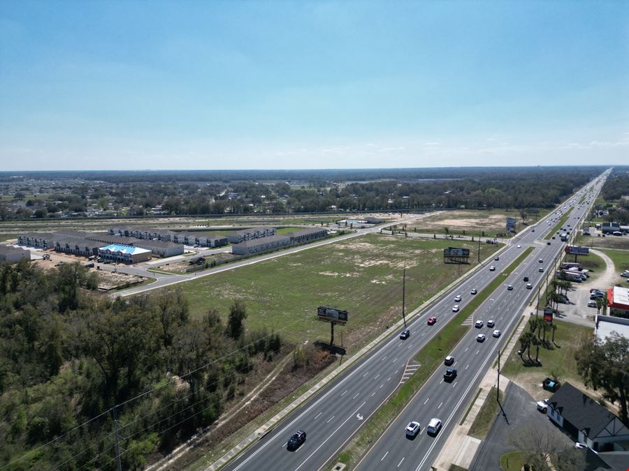 OutParcels @ Laurel Commons