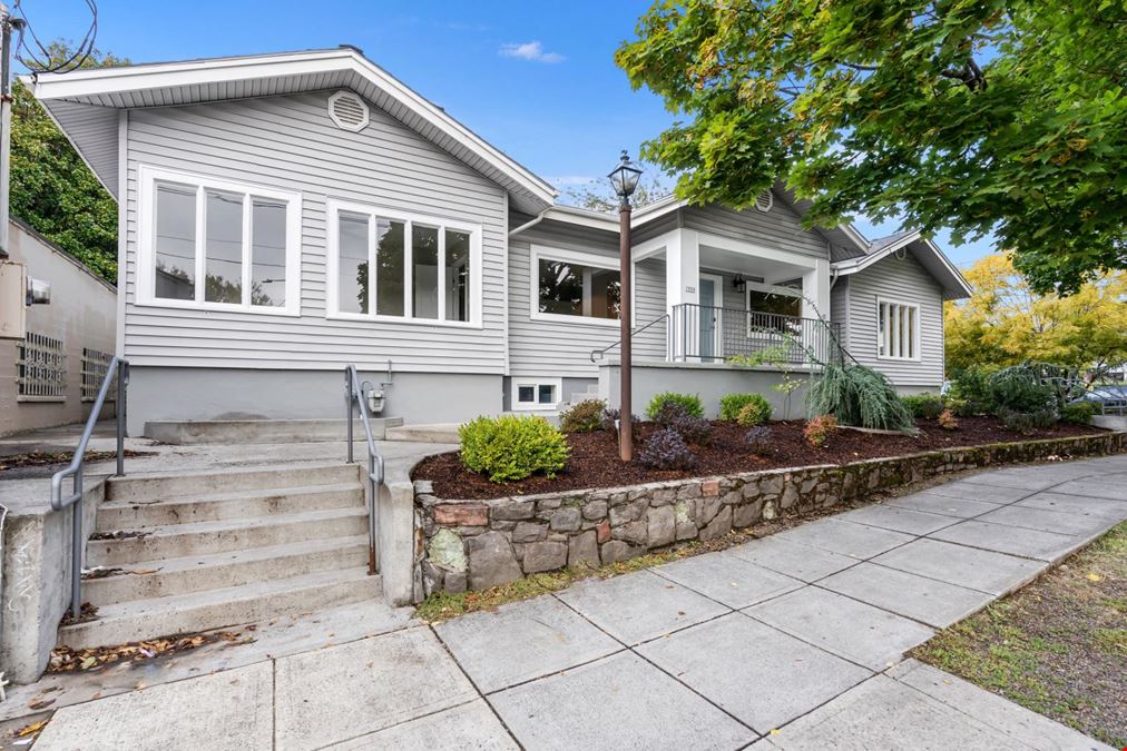 Hollywood/Laurelhurst Office Bldg Opportunity
