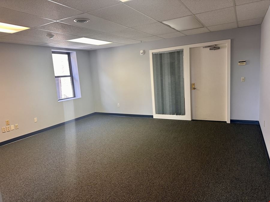 377 Main St