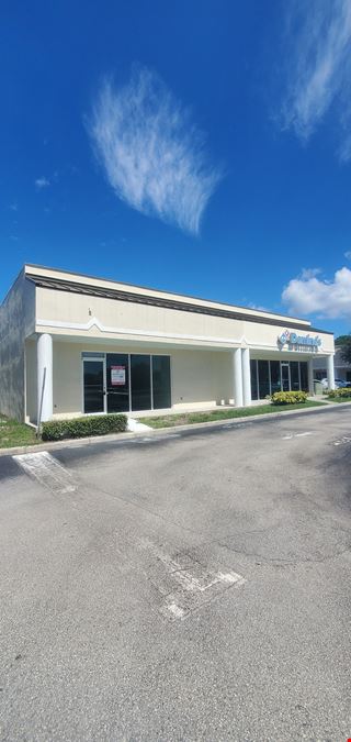 Retail Space Merritt Island