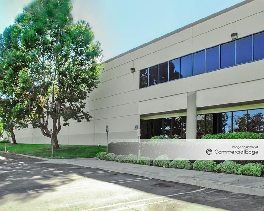 Watson Industrial Center - Buildings 184.1 & 184.2