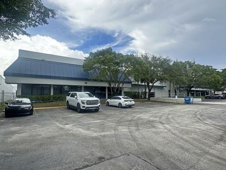 Preview of commercial space at 1721 Blount Rd