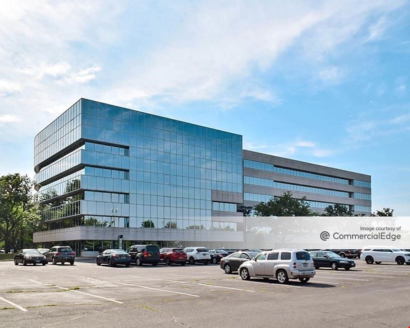 50 Charles Lindbergh Blvd