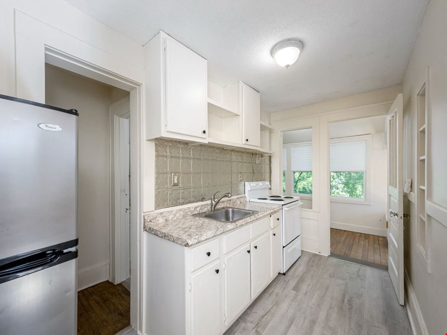 891 Haywood Road