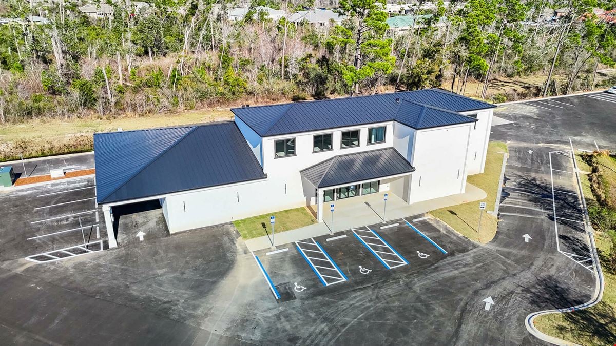 Newly Constructed Class A+ Medical Office | 1936 Jenks Avenue | Panama City, FL