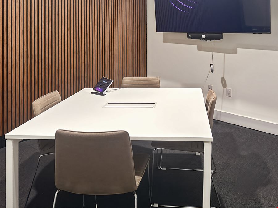 Regus - Winter Haven - 3rd St NW