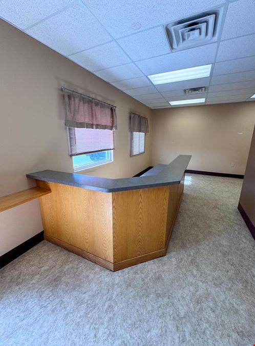 803 18th Ave NW - Austin MN Retail Space For Lease