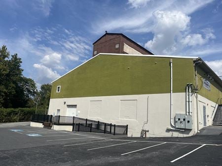 Preview of Industrial space for Rent at 525 W Chocolate Ave
