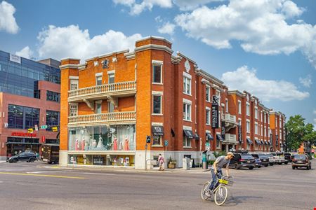 Preview of commercial space at 908 - 17 Avenue SW