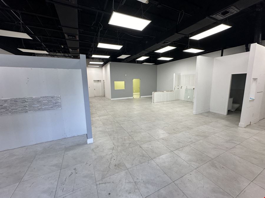 3,300 SF Flex/Industrial Bay - InterMiami Stadium