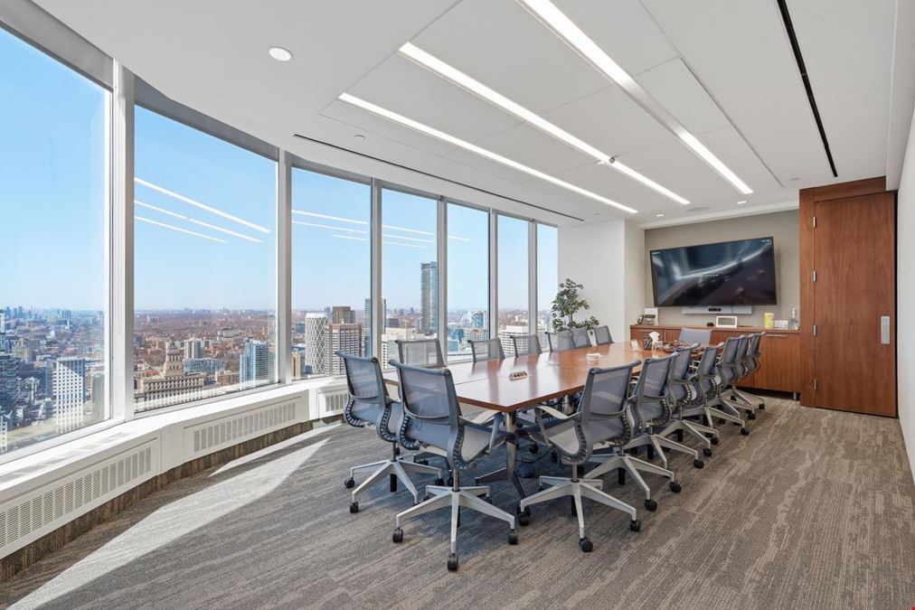 20 Queen St W