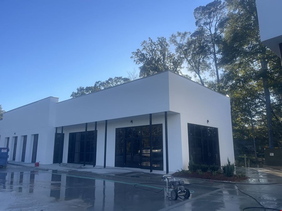 The Shoppes at Magnolia Beach - New High-End Construction