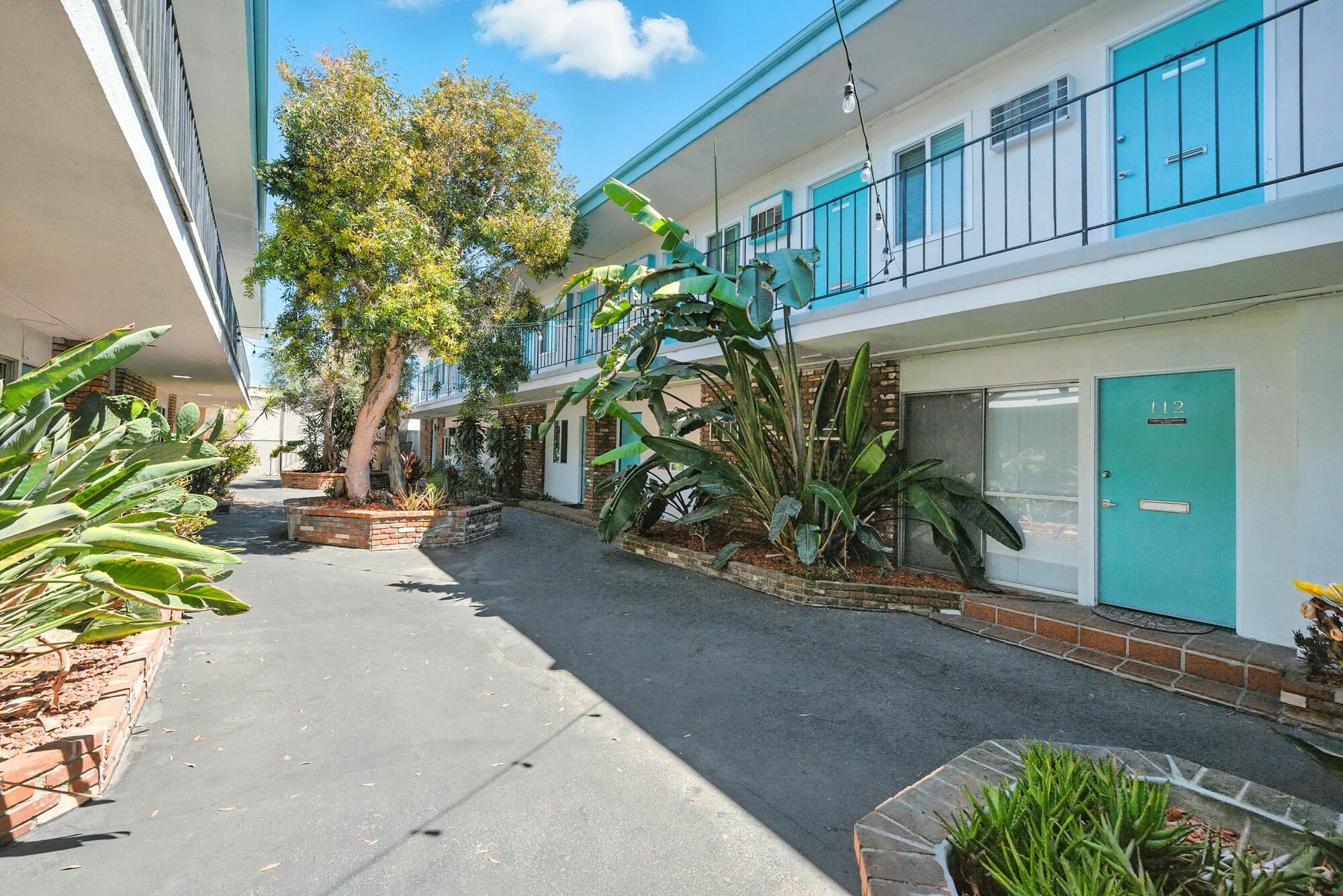 24234-24248 Crenshaw Boulevard