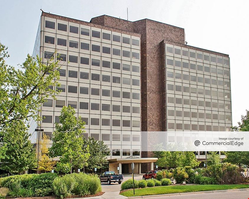 777 Eisenhower Plaza