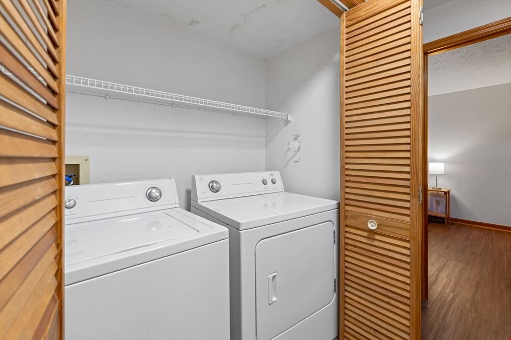 Pinecrest Townhomes