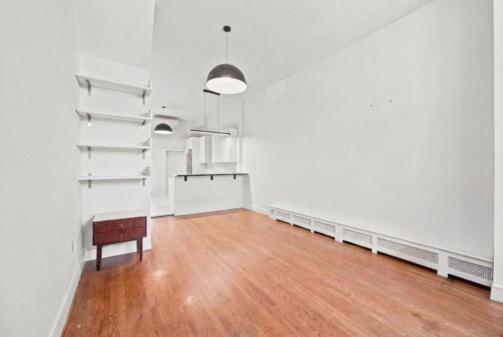 251 Graham Ave