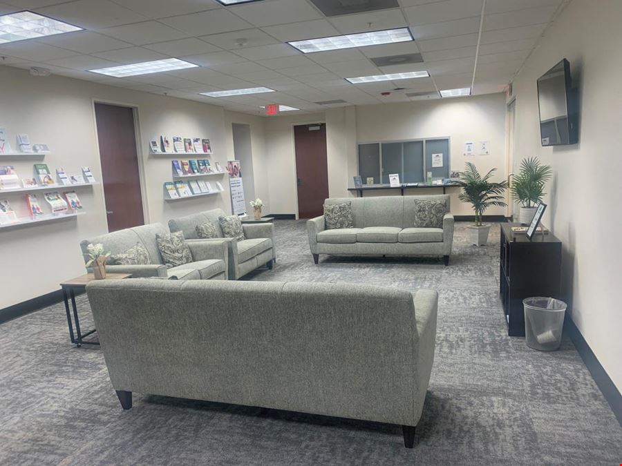 1551 Sandspur Road Sublease