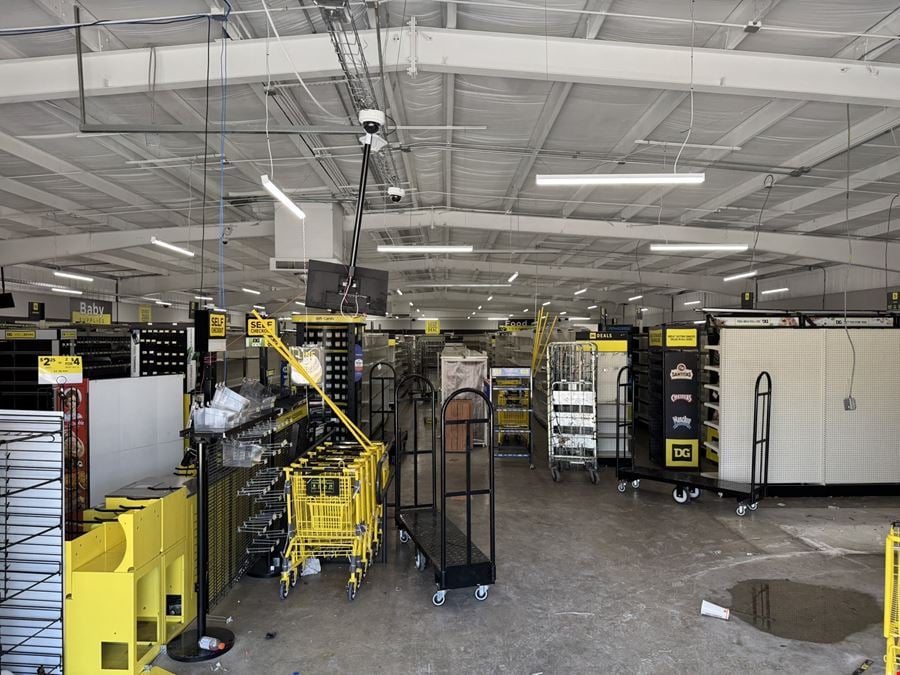 Former Dollar Store For Sublease