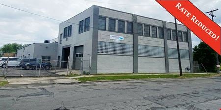 Preview of Industrial space for Rent at 256 Salliotte