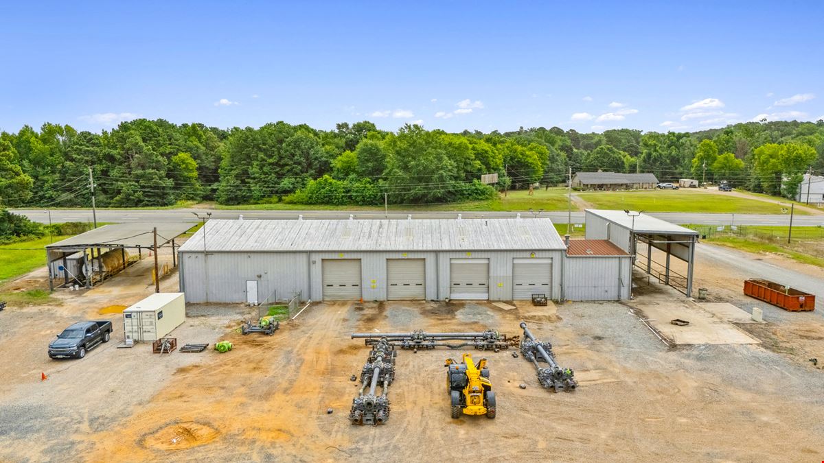 Office, Warehouses, and Wash-Bay on 19.2 Acres