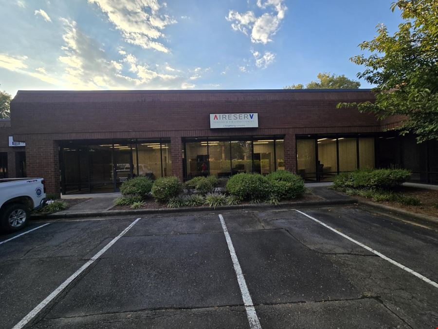 9600 Southern Pine Blvd