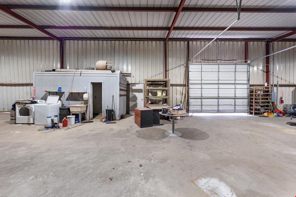 Flex Space for Sale in Wills Point