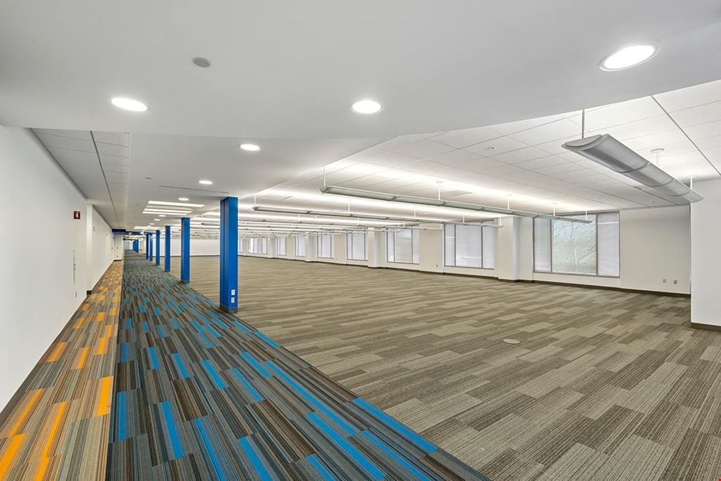 4200 Wildwood Parkway (R025)